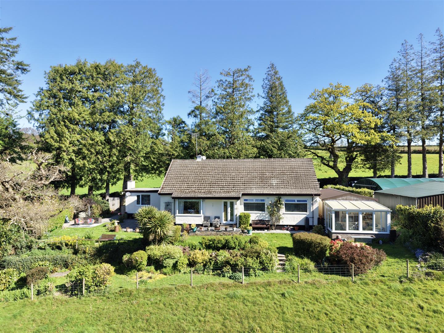 Llanddoged, Llanrwst